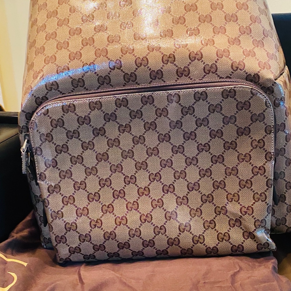 Gucci Men GG Supreme Leather Backpack - Picture 5 of 6